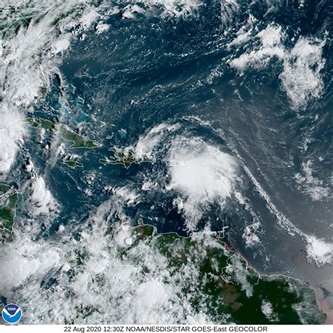Urielblanco (cnn) — se emitió un aviso de tormenta tropical para grandes áreas de la costa de carolina del norte, pues la depresión tropical claudette sigue provocando este domingo fuertes. ONAMET mantiene el AVISO de tormenta tropical desde Cabo ...