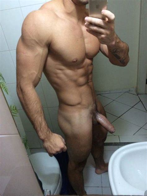 Ex Bf Sexy Muscled Stud Naked Spycamfromguys Hidden Cams Spying On Men