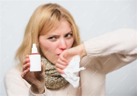 Premium Photo Pharmacist Recommended Sick Woman Spraying Medication Into Nose Cute Woman