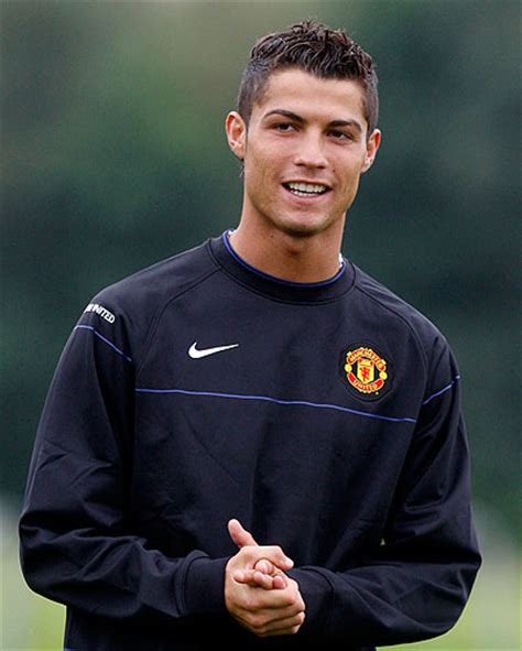 Read more:portugal begin defence against hungary. Cristiano Ronaldo - a última Coca-Cola do deserto ...