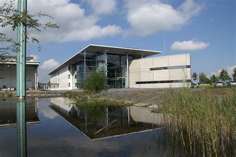 Das medienhaus im bayerischen wald. Vorarlberger Medienhaus