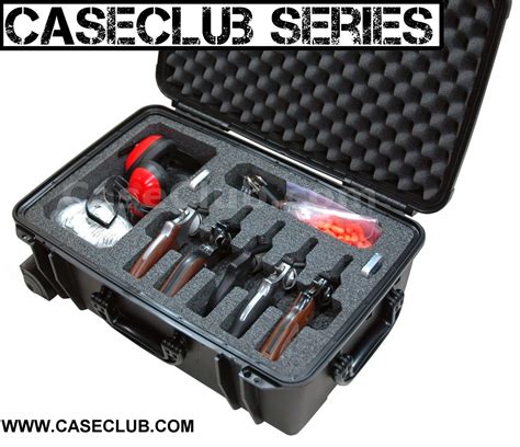 Case Club Waterproof 5 Revolver Case With Accessory Pocket And Silica Gel