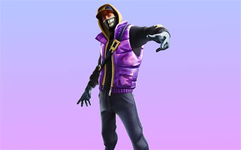 2880x1800 Fortnite Street Striker Skin Outfit 4k Macbook Pro Retina Hd