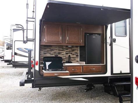 19 Beautiful Travel Trailers With Outdoor Kitchens