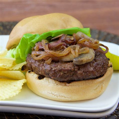 The recipe below is sure to be a hit with the whole family. Perfect Onion Mushroom Burger - Caramelized Onion ...