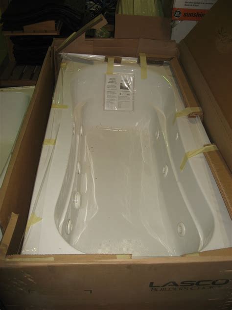 Lasco luxury whrilpool tub for sale in kent, wa. Blue Ridge Surplus: Lasco Whirlpool Tubs