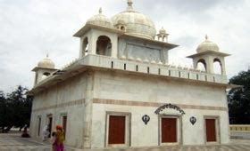 Sri Hazur Sahib Gurudwara Tour Packages From Hyderabad 2 Nights 3