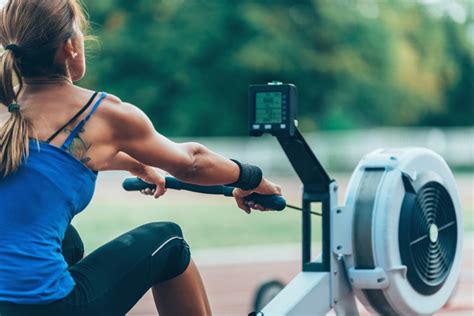 Learn How To Use An Indoor Rowing Machine With Proper Form