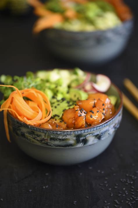 To push or jab at, as with a finger or an arm; Poke Bowls - healthy and delicious! - My Easy Cooking