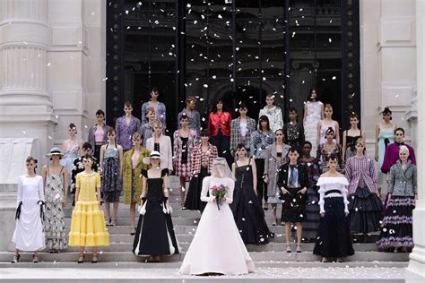 The Best And Dreamiest Dresses From Paris Couture Fashion Week