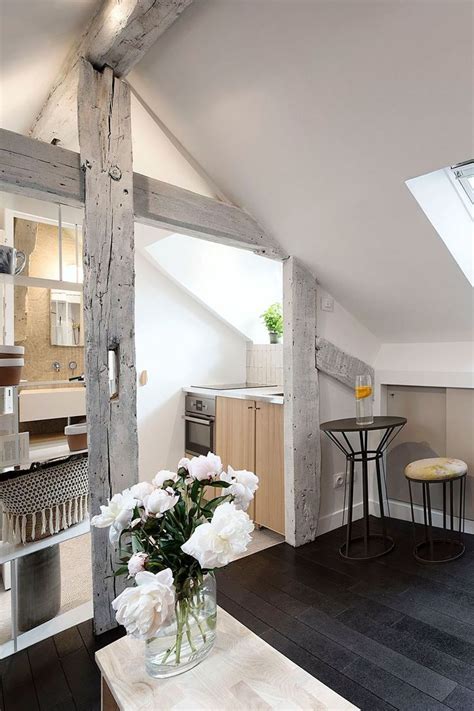 Chambre de bonne paris : petits espaces transformés par les pro