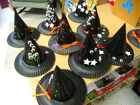 Make Your Own Halloween Witch Crafts Diy Halloween Craft Ideas