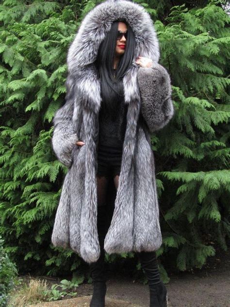New Luxury Full Pelt Saga Silver Fox Fur Swing Coat Jacket Large Hood