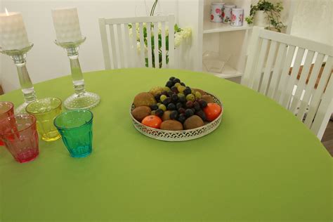 Home / interior design / tischdecken. Schönes grün für Ihren Tisch! Die Tischdecke ist in einem ...