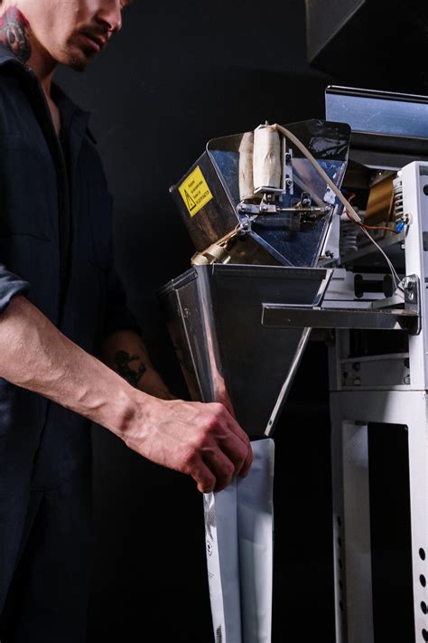 Gempac, south kalamassery, cochin, kerala, india. Gempac - Manufacture of fully automatic form fill seal machine