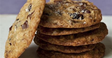 Ina garten does it herself. Salty Oatmeal Chocolate Chunk Cookies | Recipe | Favorite cookie recipe, Chocolate chunk cookies ...