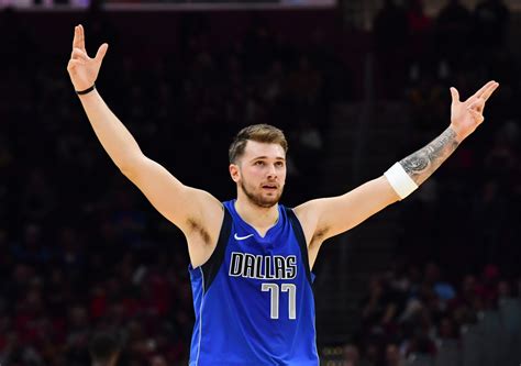 Nba Christmas Day Props Can The Lakers Contain Luka Doncic Bet The Prop