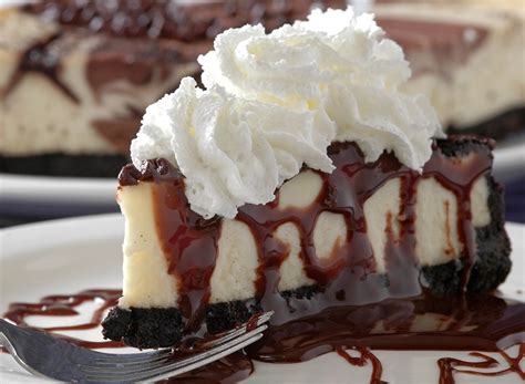 The 1 Healthiest Dessert At The Cheesecake Factory Dietitian Says