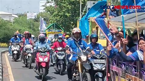 May Day Ribuan Buruh Konvoi Menuju Kantor Gubernur Jawa Timur Video