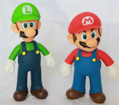 Super mario | mario kart personalised edible birthday cake topper 7.5 round. Super Mario Brothers Bros 5" Action Figure Mario & Luigi ...