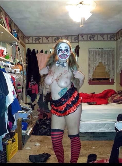 474px x 644px - Group Of Scary Clowns | My XXX Hot Girl