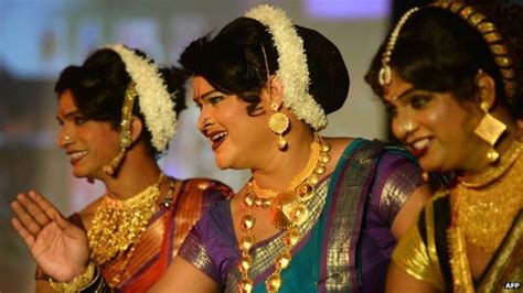 Padmini Prakash Indias First Transgender News Anchor Bbc News