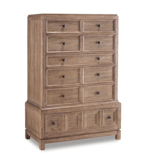 And, with a little consideration, the modern rustic look can work well in almost any room, from the living room, to the bedroom, and bathroom. Ventura Rustic Contemporary Bedroom Furniture Set 192000