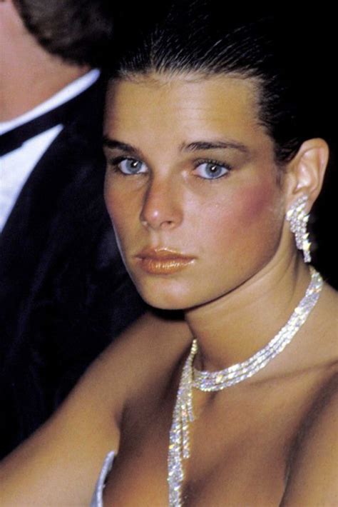 Stefanie ist 34, lebt in berlin und schreibt auf instagram. St royal jewels #yacht #yacht #monaco | Princess stéphanie ...