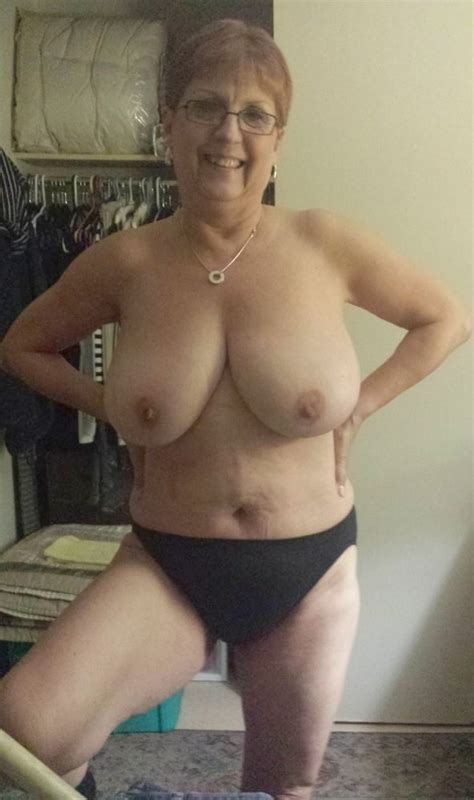 Topless Mature Women Panty Xxx Porn