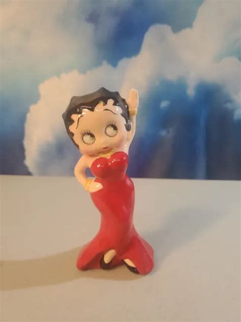 Vintage Betty Boop Figurine With Red Dress Vandor 1995 Glazed Ceramic