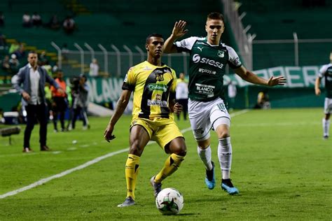 Soy aficionado al club alianza petrolera, pero con esa pobre plantil.la, son pocos los buenos resultados. El líder Alianza Petrolera recibe a un necesitado 'Ciclón ...