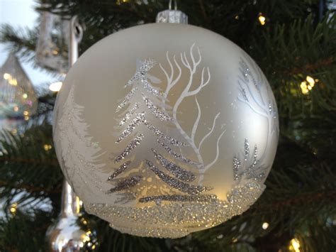 A Beautiful Christmas Ornament Painted Christmas Ornaments Glass