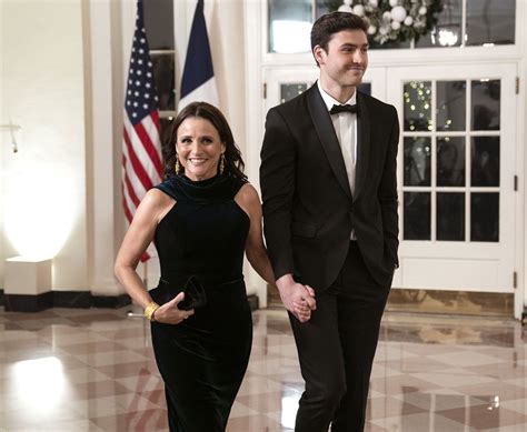 Julia Louis Dreyfus Brings Son Charlie Hall To State Dinner Pics