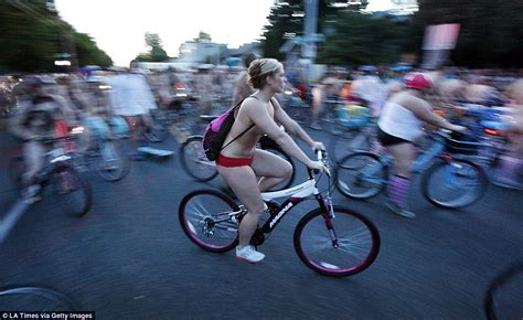 Nude Cyclists Take Over Streets In Portland Daily Headlines