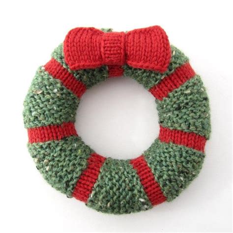Mini Wreath Knitting Pattern By Natty Knits Lovecrafts Christmas