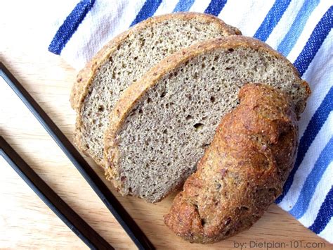 Let the yeast dissolve and foam for 10 minutes. Low Carb Flaxseed Sandwich Bread (with Bread Machine) Recipe | Diet Plan 101