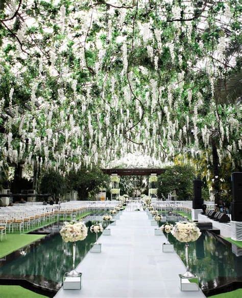 Inspiring backyard wedding ideas for casual brides and grooms. 23 Stunningly Beautiful Decor Ideas For The Most ...