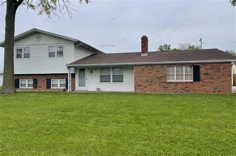 524 Florence Ave Dupo Il 62239 Mls 21030895 Redfin