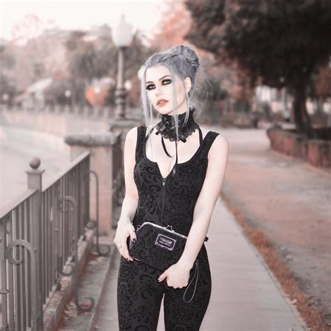 Dayana Crunk 🌙 On Instagram “do You Like This Outfit 🖤 Its So Gothic