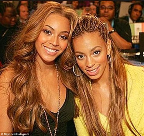 Beyoncé Poses With Sister Solange As They Are Joined By Jay Z For Two