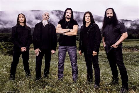 Dream Theater Anuncia El Lanzamiento De A View From The Top Of The