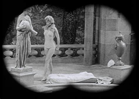 The Beverly Hillbillies nude pics Страница 1