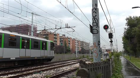 Et245 Et Ansaldobreda Meneghino A La Station Cimiano Sur La Ligne 2