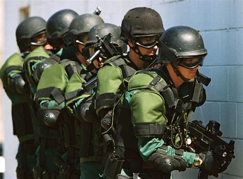 Bortac United States Border Patrol Tactical Unit Swat Survival Weapons Tactics