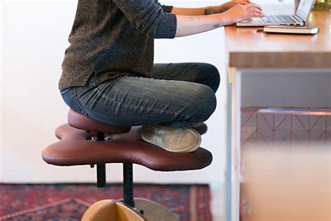 This Chair Was Designed To Let You Sit Cross Legged For Better Posture And Health Yanko Design