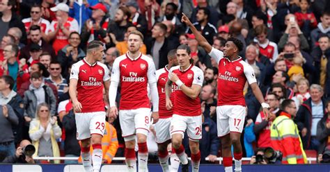 Arsenal 2 0 Brighton Player Ratings As Alexis Sanchez Shines In
