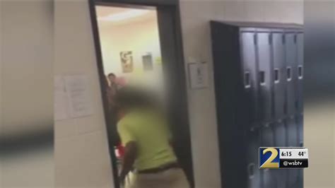 Video Shows Teen Brutally Attack Another Student At School Wsb Tv