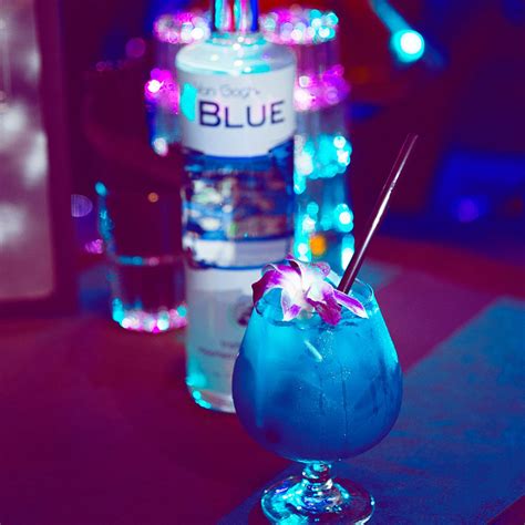 Bluemartini Bluemartinivegas Blue Martini Martini Las Vegas