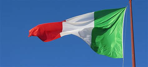 Italien flagge bedrucken lassen & bestellen. Aufnahme von fünf EU-Ländern - Italien lässt ...