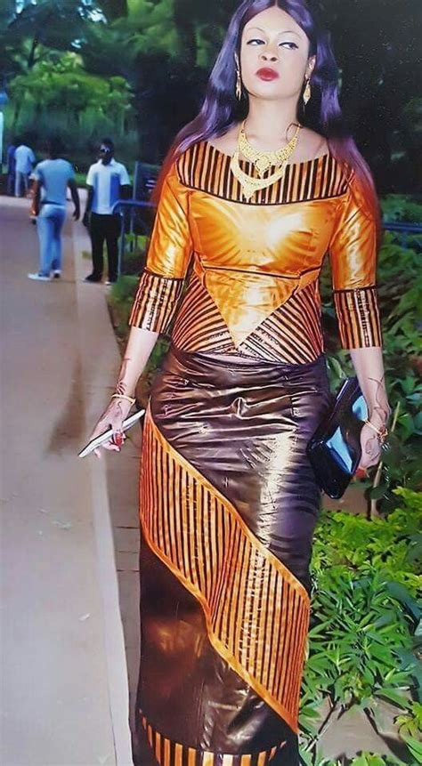 African women dresses designs brocade dress designs. 1000 idées sur le thème Mode Africaine sur Pinterest ...